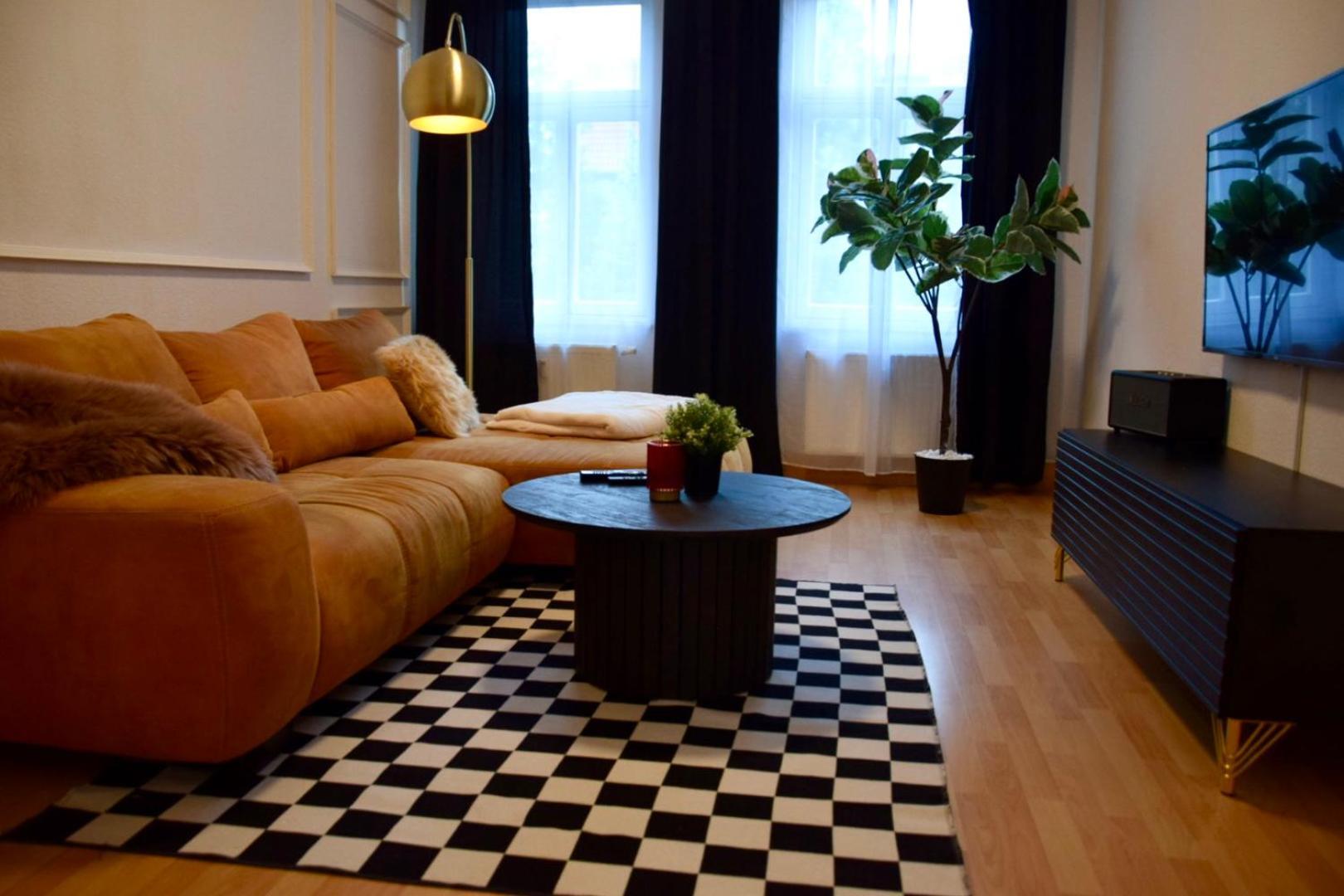 Charmanter Altbau In Schleussig Mit Balkon Lipsk Zewnętrze zdjęcie